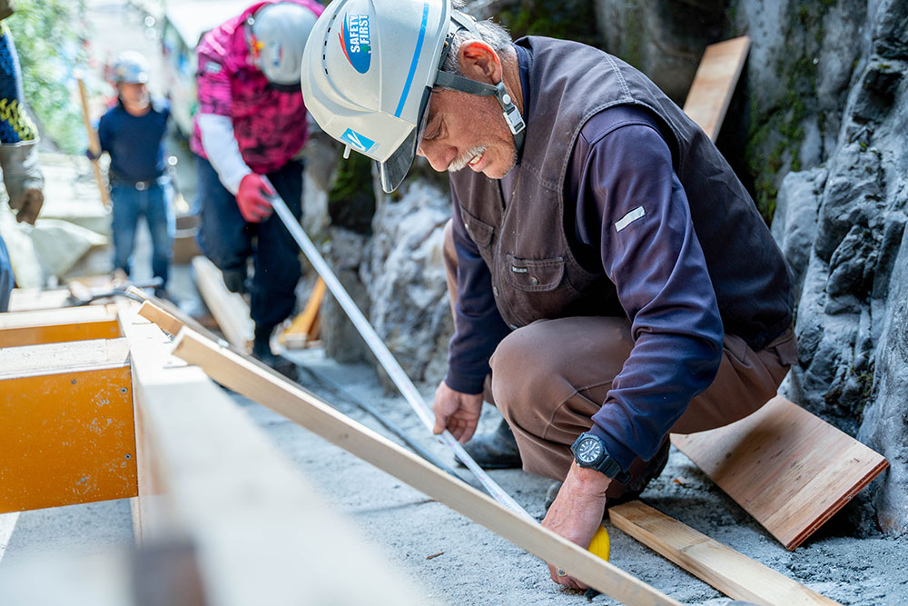 自然環境に配慮した工法と材料の採用